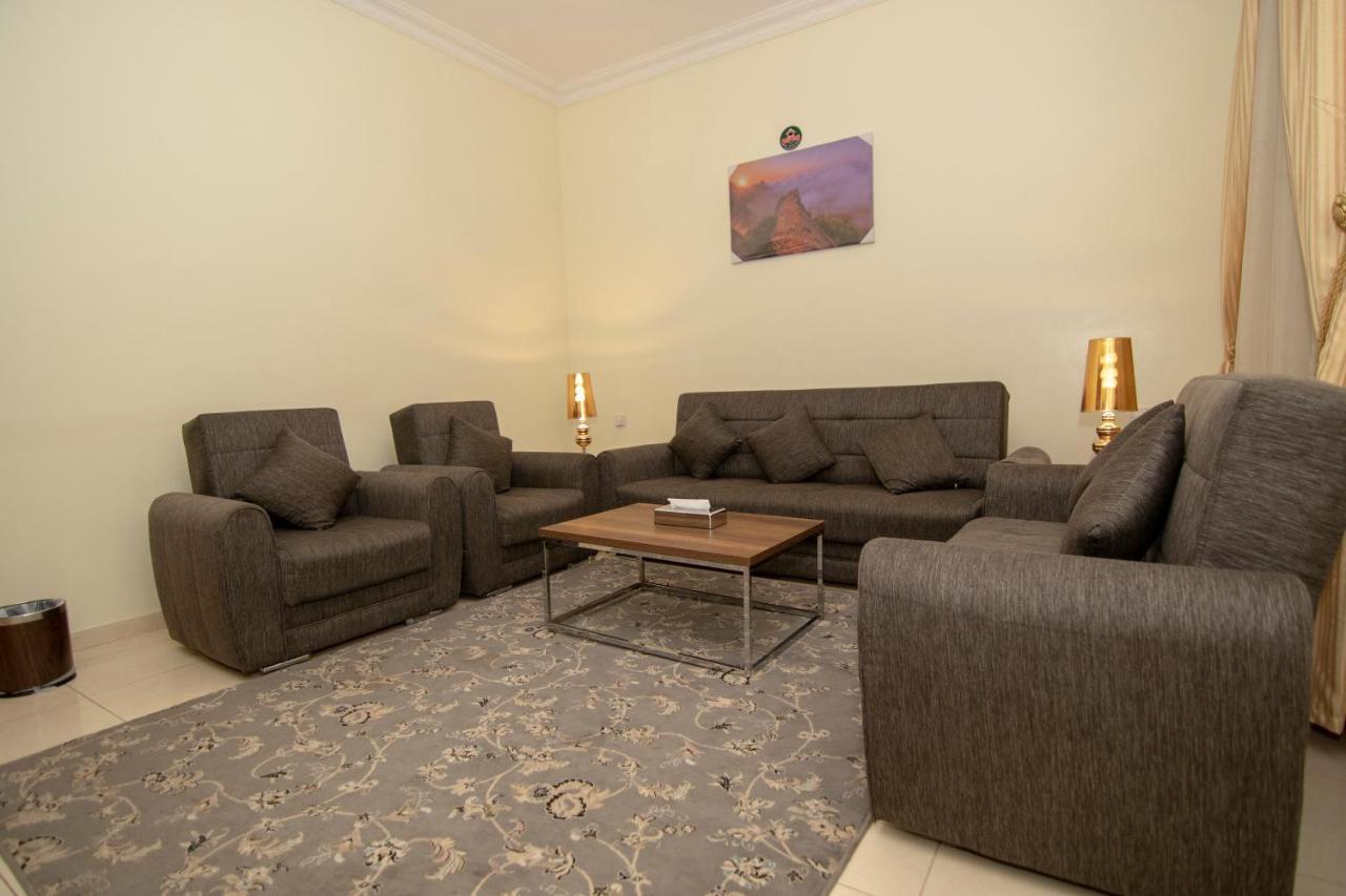 באלג'וראשי قصر رهوان للوحدات الفندقية - Rahwan Palace Hotel Units מראה חיצוני תמונה